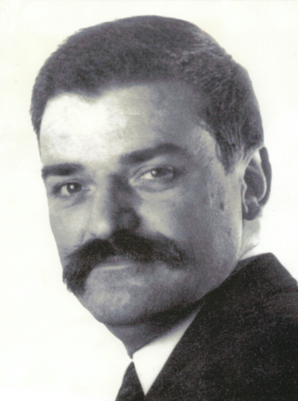 Николай Николов