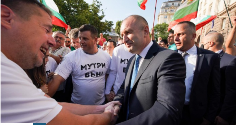 Румен Радев