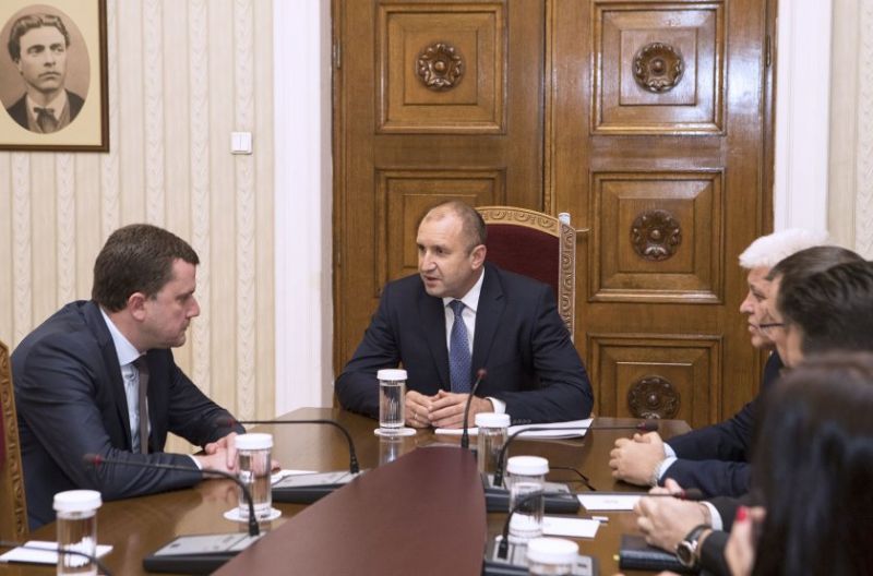 Румен Радев