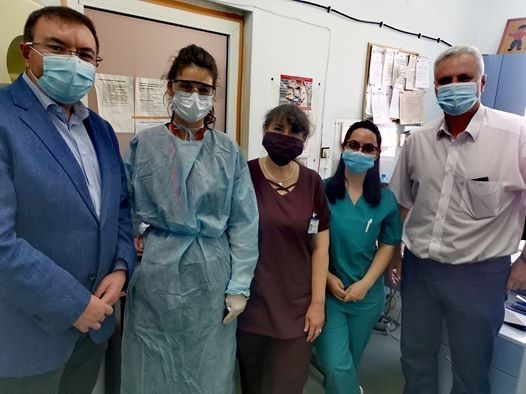 Новият здравен министър проф. Костадин Ангелов с изненадващо посещение в МБАЛ 'Д-р Иван Селимински' 