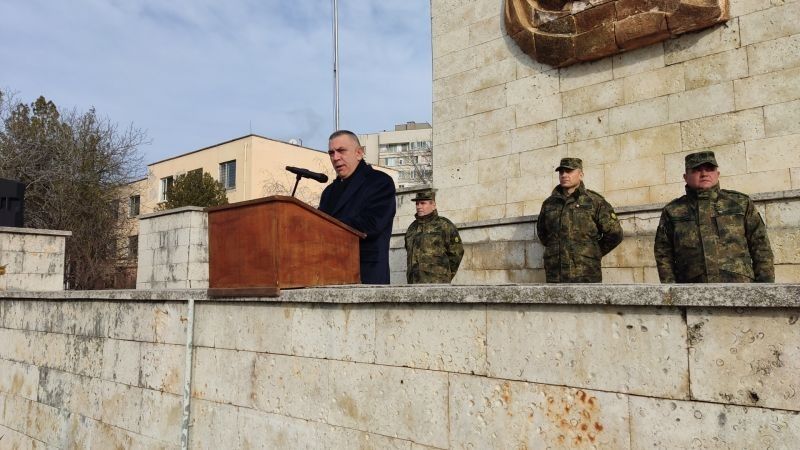 На Богоявление в Сливен бяха осветени бойните знамена