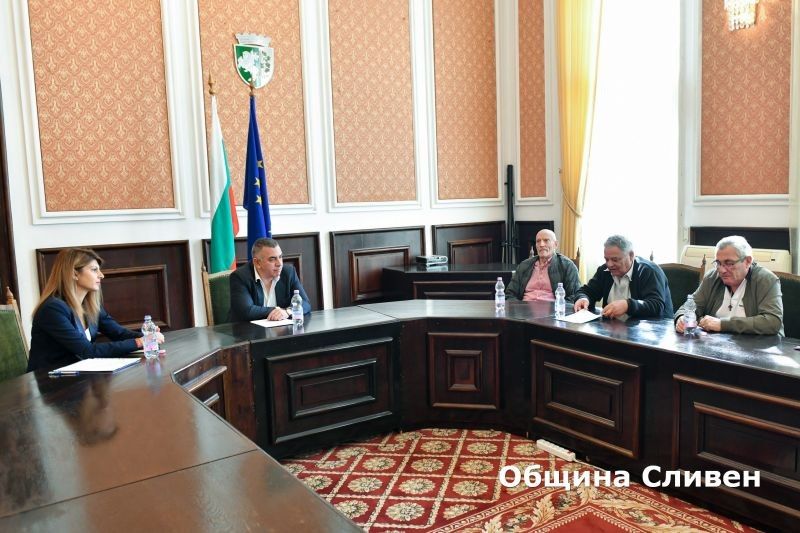 Увеличение на заплатите в общинското здравеопазване в Сливен е заложено в колективния трудов договор