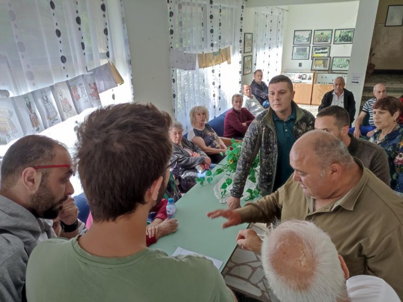 Жителите на сливенското село Ичера са против сеч в гората им