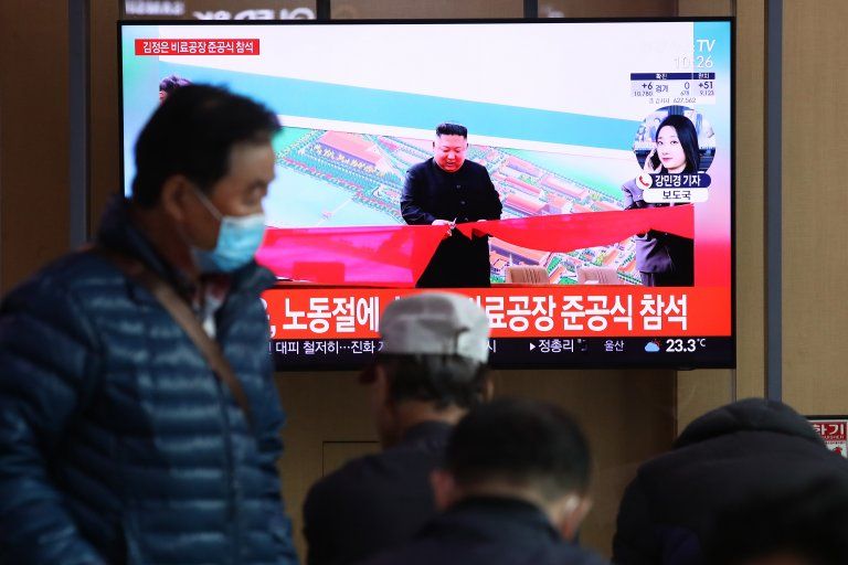 Северна Корея признава за коронавируса, но може би крие нещо по-страшно
