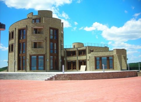 винарска изба 'Едоардо Миролио' 