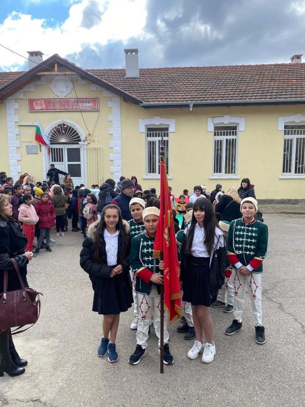 ОУ „Кап. Петър Пармаков“ в с. Градец отбелязва своя Патронен празник