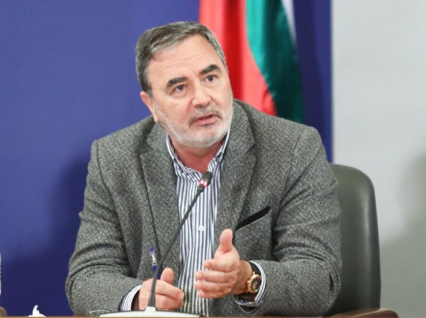 Доц. Кунчев: Британският щам доведе до по-висока заболеваемост навсякъде