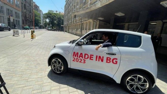 По един автомобил на всеки 10 минути ще произвежда заводът в Ловеч