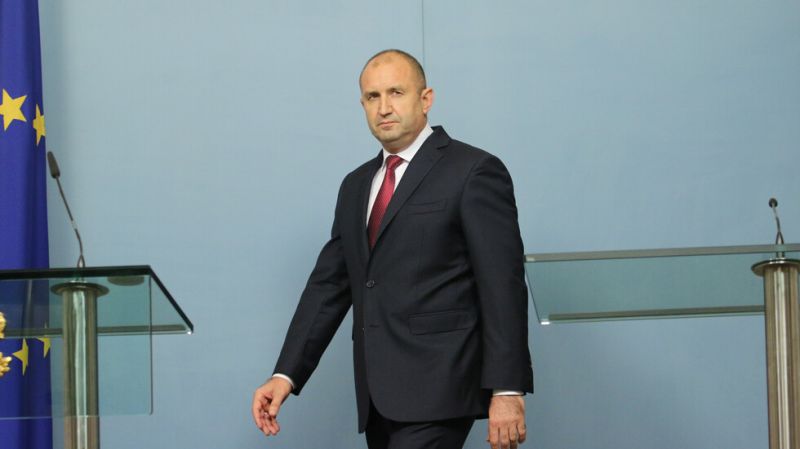 Радев и службите в спор имало ли е полицейско насилие на протестите