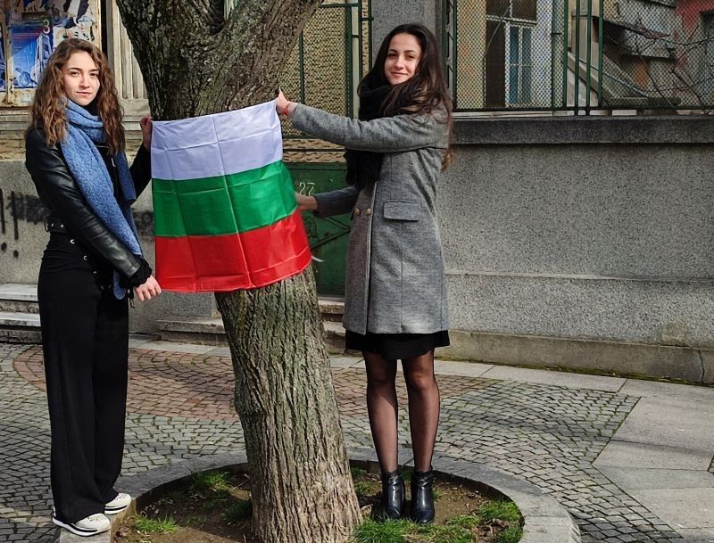 Младежите от ГЕРБ - Сливен с традиционната си инициатива за 3 март