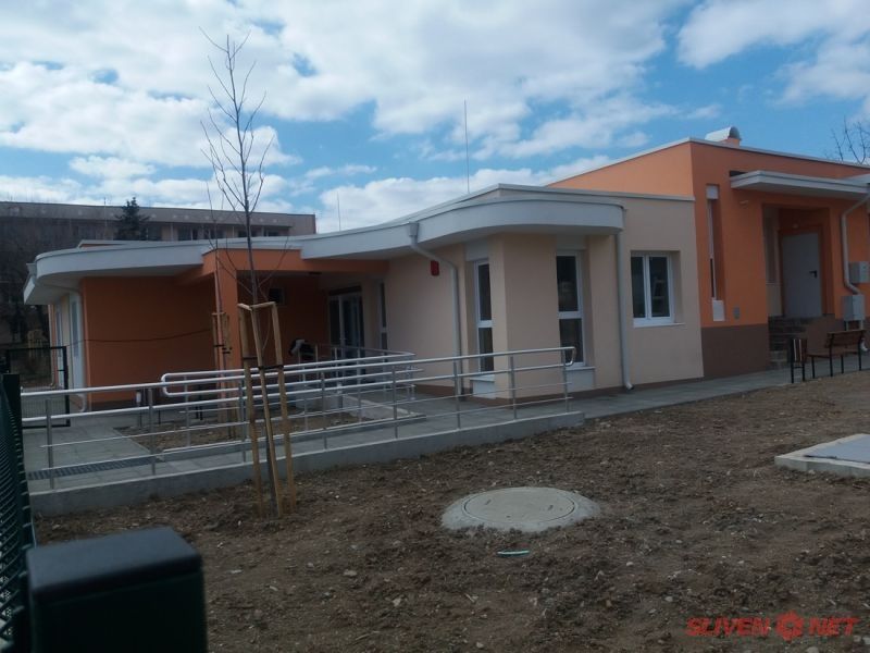 Приключи изграждането на два нови социални центъра в Сливен