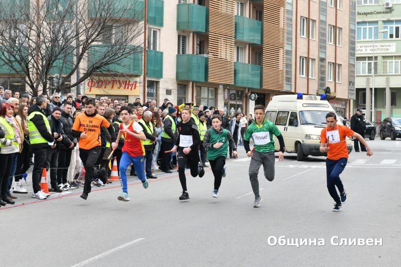 Лекоатлетическата щафета „Освободител“ празнува своя 57 рожден ден