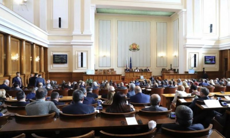 Депутатите разрешиха експериментално лечение за онкоболните