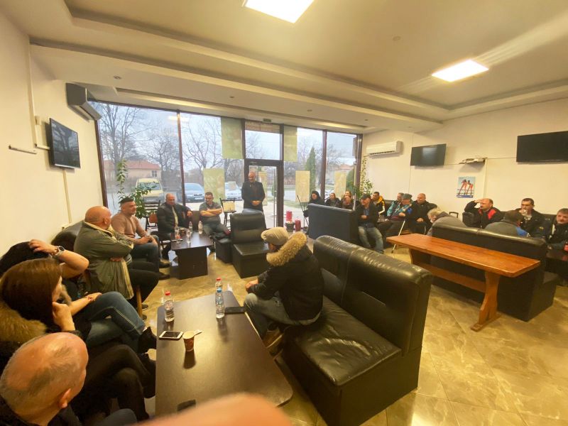 Официално открихме кампанията на ПП „Има Такъв Народ” от кв. „Речица”