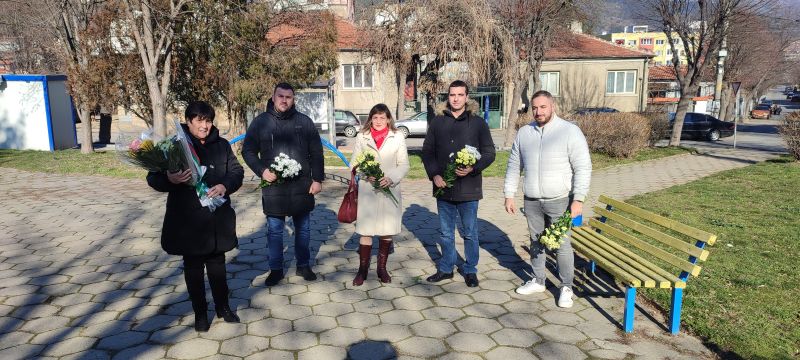 ГЕРБ – Сливен отдаде почит към загиналите за Освобождението на града