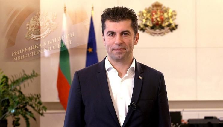 Делегация, начело с премиера, заминава за Киев