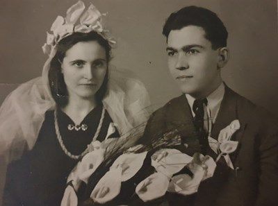 Станка и Никола на сватбата им през 1944 г.