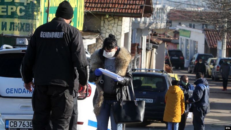 800 станаха потвърдените с коронавирус в България, увеличение с 65 случая от сряда