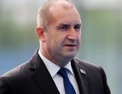 Румен Радев поздрави българските студенти и университетските преподаватели по случай техния празник