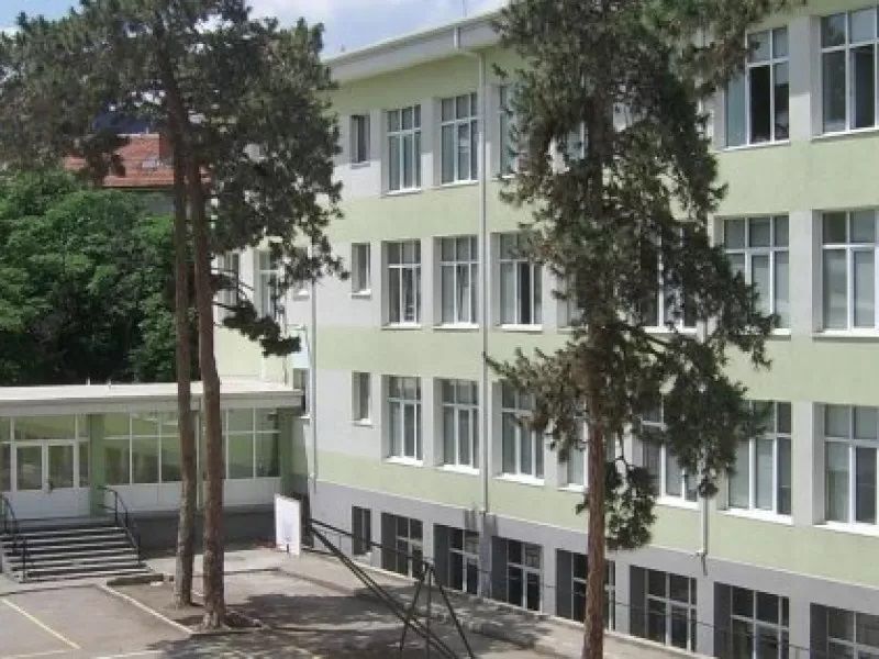 Само едно дете на бежанци от Украйна е записано на училище в Сливен