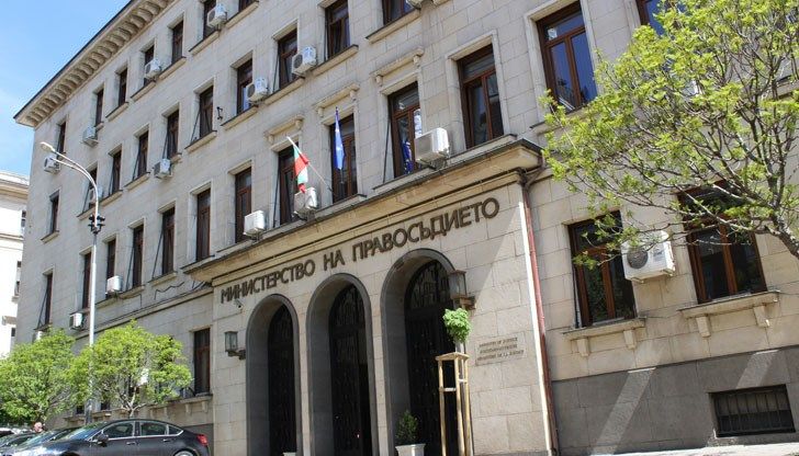 Министерството на правосъдието подготвя конкурс за нотариуси в Сливен, Нова Загора и Котел