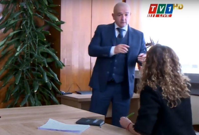 Мутафчийски си изпусна нервите: Очаквам да измрат много хора! Яко да измрат! (видео)