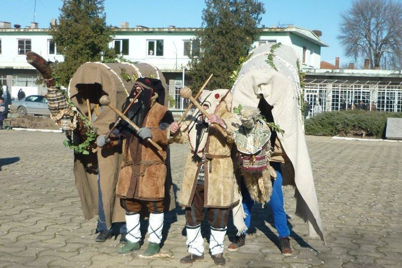 mladovo-maksadrni-igri.jpg