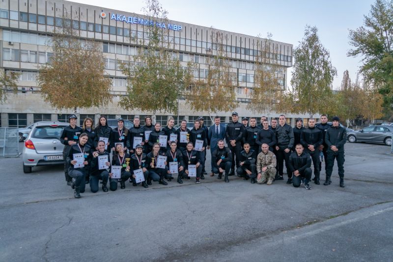 Служители на ОДМВР - Сливен се включиха в благотворителен турнир, проведен по инициатива на ГДБОП