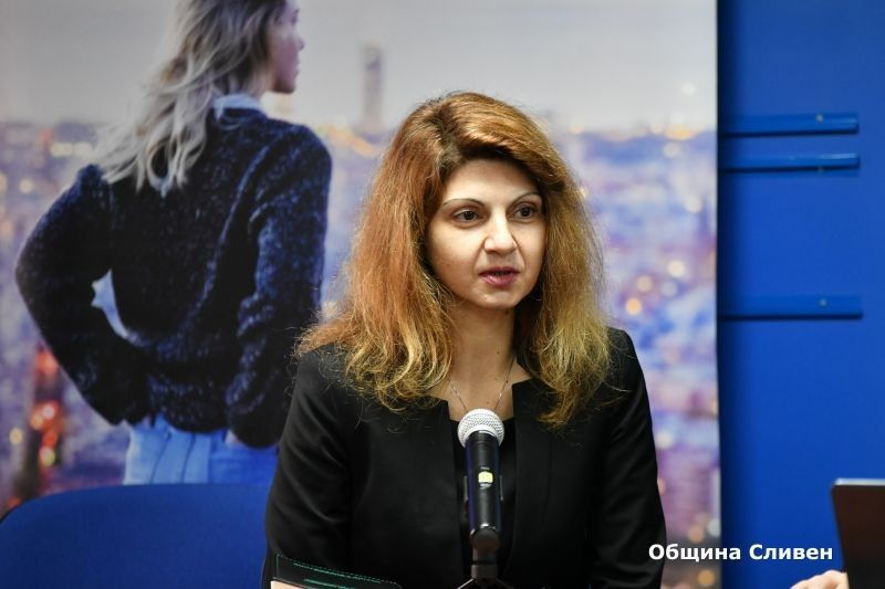 Кметът Стефан Радев: Основната политика за интеграция в дългосрочен план е образованието
