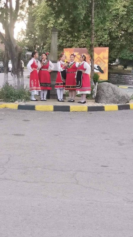 Празнична програма и историческа възстановка за Деня на Съединението в Глуфишево