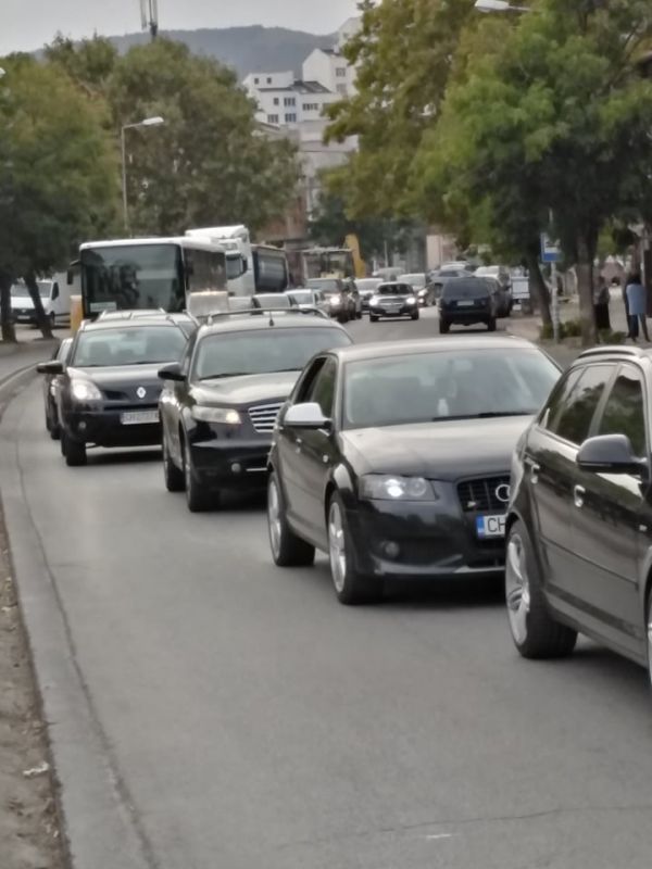 Протест в Сливен: Общината да преосмисли проекта за ремонт на бул. 'П. Хитов'