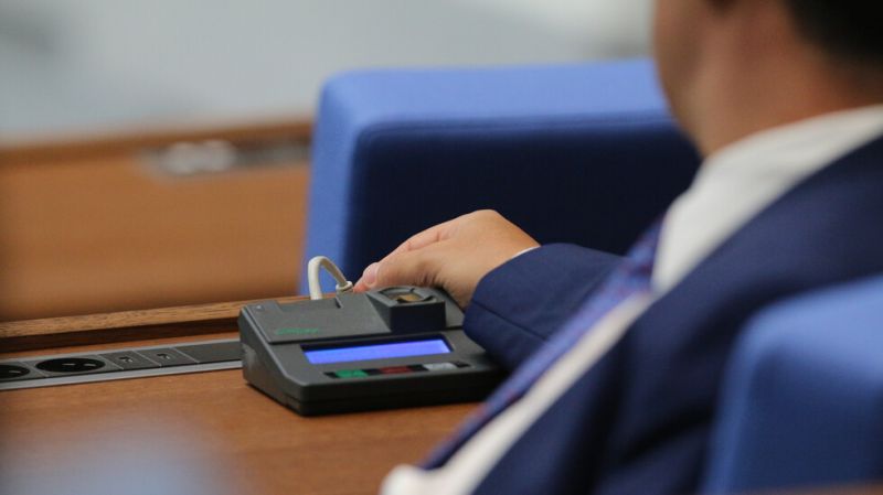 Кабинетът гласува днес новите по-строги мерки срещу коронавируса