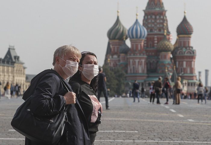 Искат глоби за Гугъл, Фейсбук и Туитър заради цензура в Русия