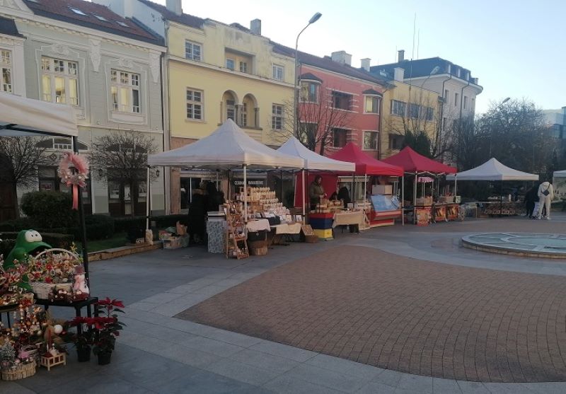 Koleden-bazar-2023.jpg