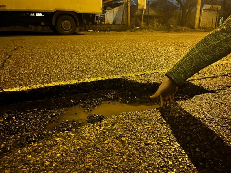 Дупки - унищожители на гуми, дебнат шофьори в Сливен