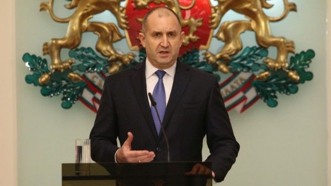 Румен Радев