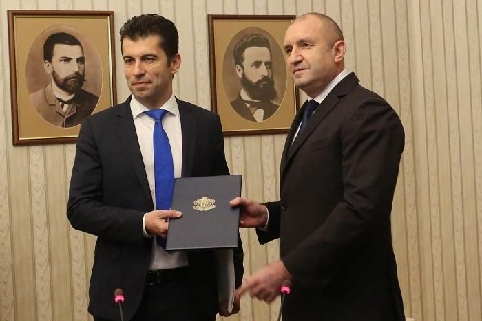 Кирил Петков и Румен Радев