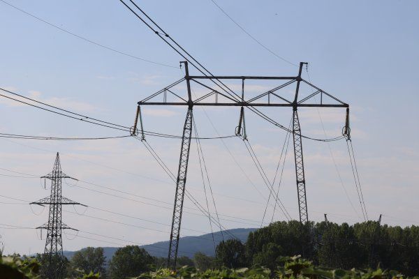 Бизнесът поиска държавата да покрива 70 лв./MWh в следващите 6 месеца