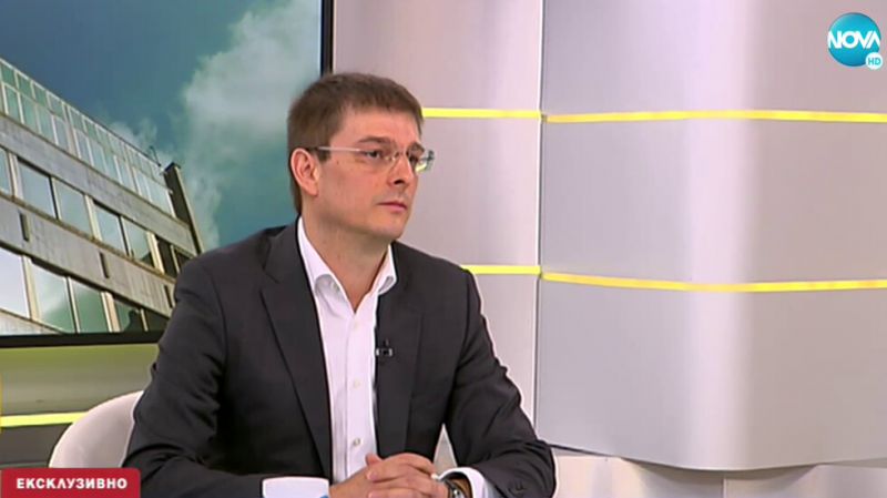 Отстраненият директор на 'Кинтекс': България изнася оръжия за Украйна чрез посредници