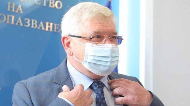 Министърът на финансите Кирил Ананиев е с положителен PCR тест за коронавирус