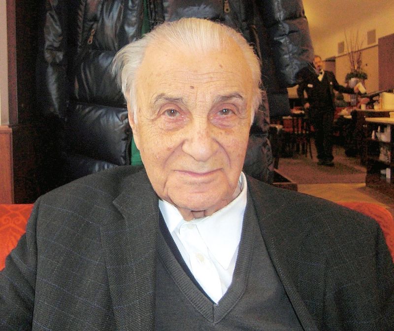 Да си спомним за дарителя Гарбис Папазян