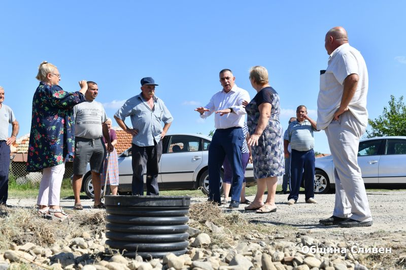 Изгражда се отводнителна канализация за част от село Желю войвода   