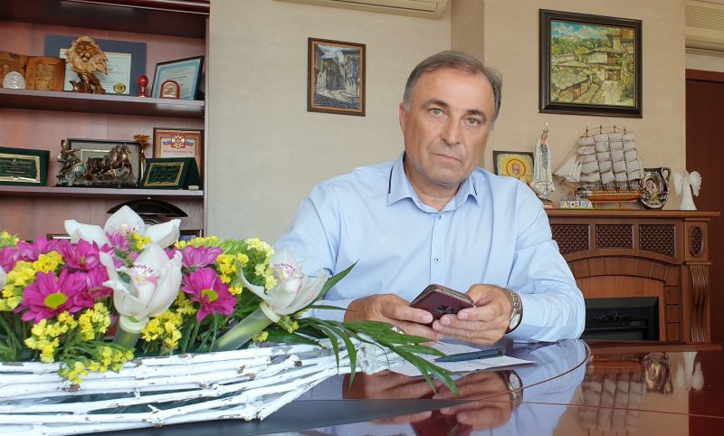Николай Грозев