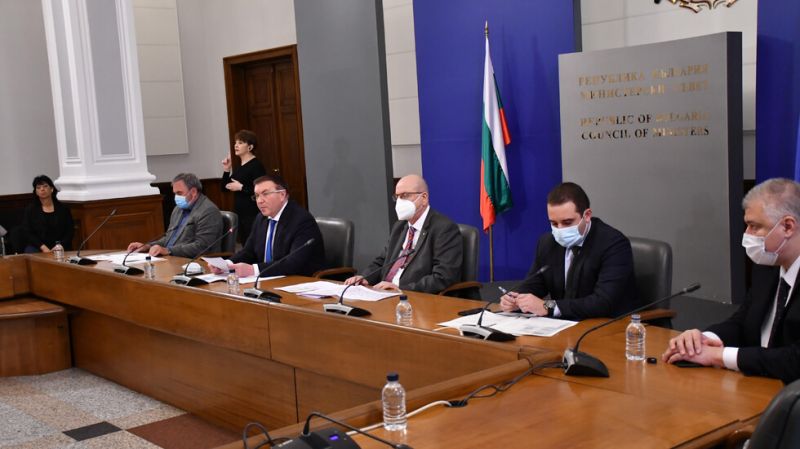 Вече няма червени COVID-19 зони у нас