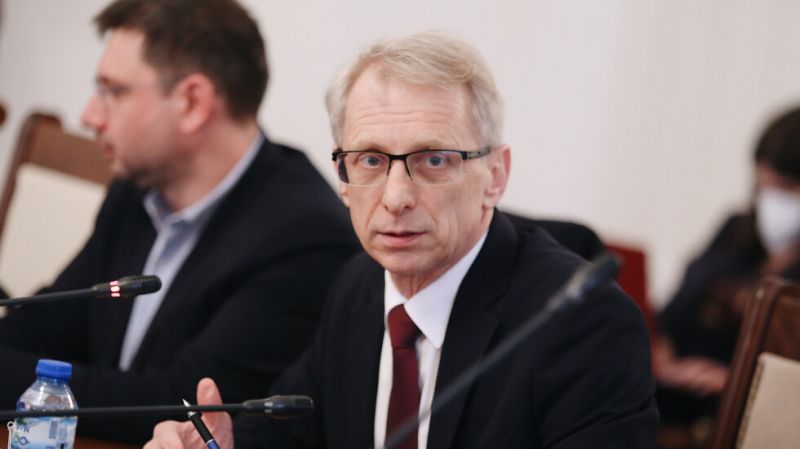 Денков: Тестването на учениците ще продължи