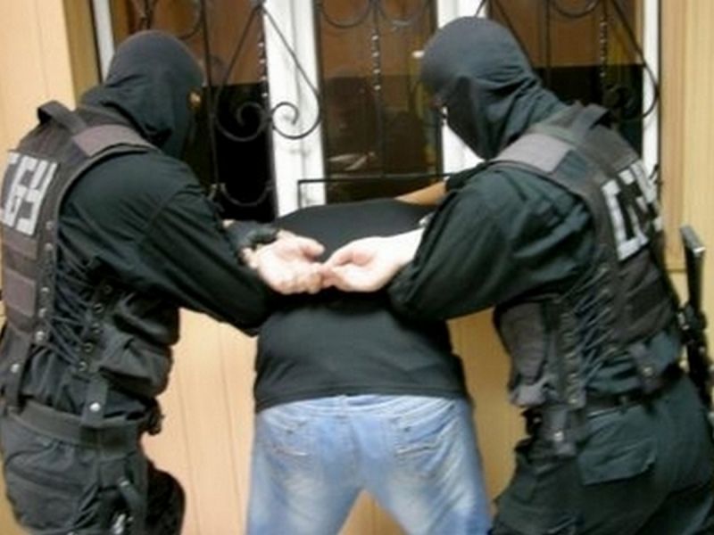 Мъжът, нападнал касиерка в Бургас - обявен за издирване от полицията в Сливен