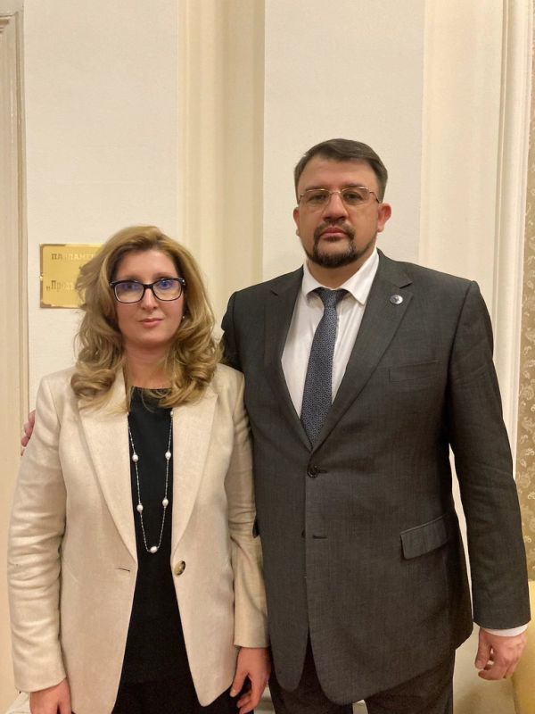 Първа изнесена приемна в Сливен за „Продължаваме промяната”