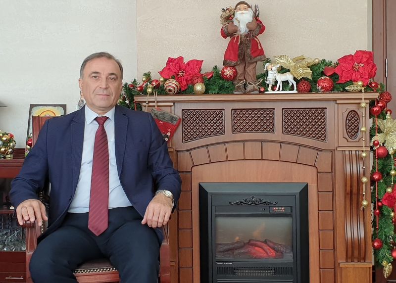 Поздрав на кмета на община Нова Загора Николай Грозев по повод Нова година