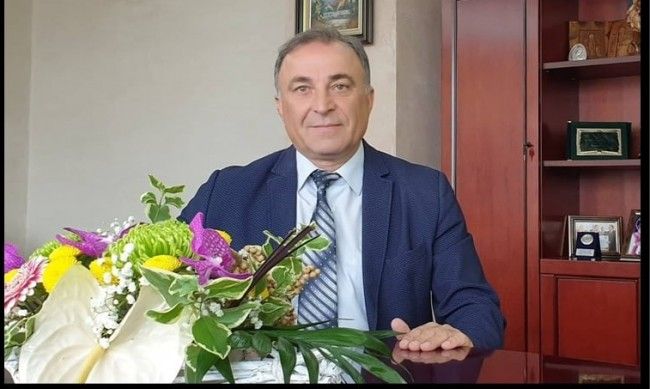 Внезапно почина кметът на Нова Загора Николай Грозев  