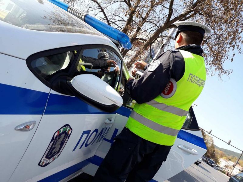 Проведе се специализирана полицейска операция в малките населени места на община Сливен